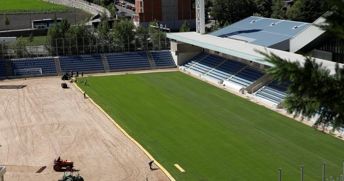 El VPC tornarà a l'Estadi Nacional amb nova gespa