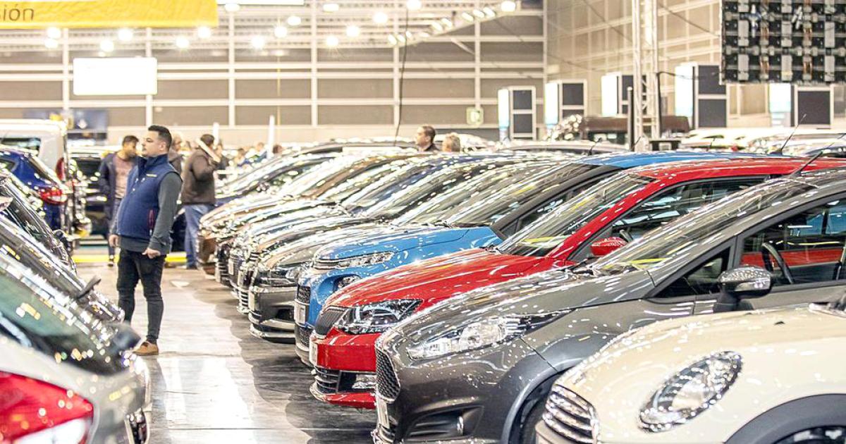 Vehicle registrations rose 7% in July to 321