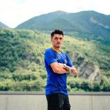 Lautaro de León a la plaça del Consell.