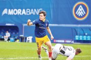 El central Marc Bombardó celebra el gol de la victòria de l’FC Andorra davant el Tarassona, ahir.