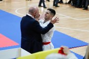Silvio Moreira celebrant la medalla d’or amb el seu entrenador.