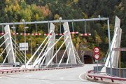 Imatge del pont de Lisboa i l’accés al túnel.