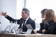 El conseller de la minoria, David Astrié, durant la sessió de comú d'Andorra la Vella.