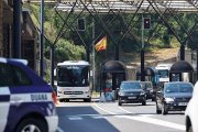La frontera amb les cabines de control de la policia espanyola.
