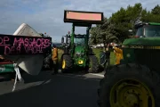 Imatge d'agricultors bloquejant les carreteres.