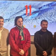 El director del departament de Promoció Cultural, Joan-Marc Joval; els coproductors executius de la pel·lícula '11', David Haro i Pau Riera; i la cònsol menor de Sant Julià de Lòria, Sofia Cortesao.