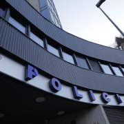 Façana de la seu central de la policia a Escaldes.