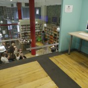 Un dels espais de la biblioteca comunal d'Escaldes.