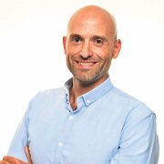 El psicòleg i educador social.