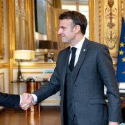 Espot i Macron, a París.