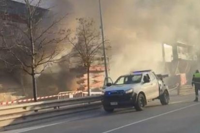 Incendi a l'estadi comunal d'Andorra la Vella