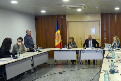 La primera reunió del CES, ahir.