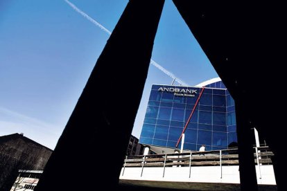 L’emblemàtic edifici, la seu central del grup a Escaldes.