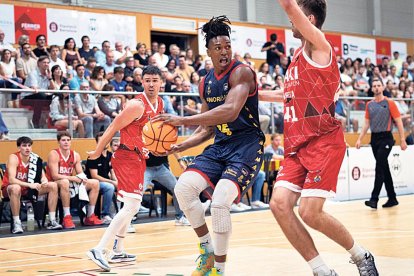 Yves Pons, en un moment del partit d’ahir.