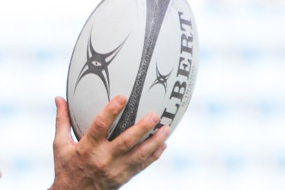 Una pilota de rugbi.