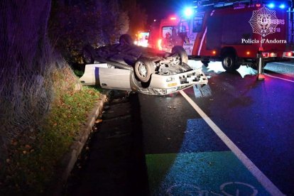 Accident d'una conductora ebria que va bolcar a Encamp