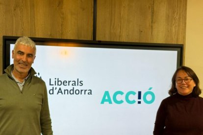 Marc Magallon i Cristina Rico van tancar l’acord d’Acció i Liberals.