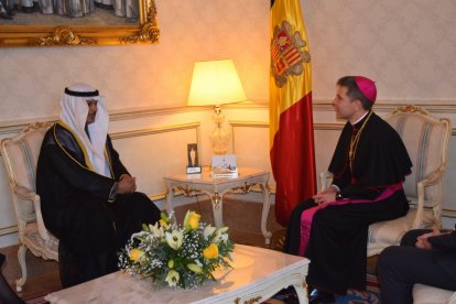 L'ambaixador de Kuwait amb el copríncep episcopal