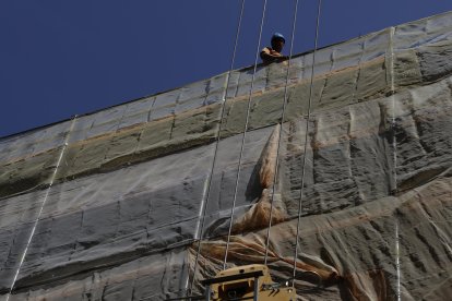 Obres a la vall central.