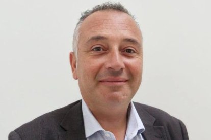 Joan Patrick Lasmolles.