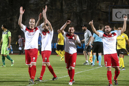 Un instant del partit d'anada de la primera ronda de la Lliga de Campions entre l'FC Santa Coloma i l'Alashkert d'Armènia.