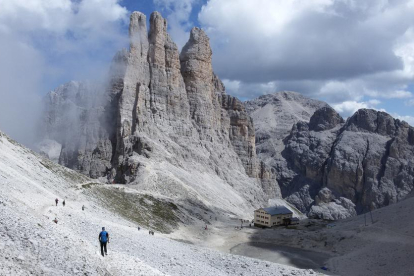 La Montse Muñoz va fer aquesta instantània del paisatge de les Torres Vajolet, al massís del Catinaccio, a Dolomites (Itàlia).