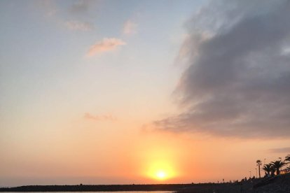 “Gaudint de les màgiques postes de sol a Tenerife”,  comenta l'Ian Ubach sobre aquesta foto que va realitzar el passat 16 d'agost a  l'illa canària.