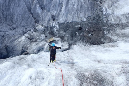 El fred i l'alçada del Glacier du Tour, als Alps Francesos és una imatge que també es pot trobar a l'estiu, tal i com mostra Andrea Sinfreu, qui desitja que aquesta aventura “no acabi”.