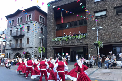 Espectacle de dansa per iniciar la Festa Major