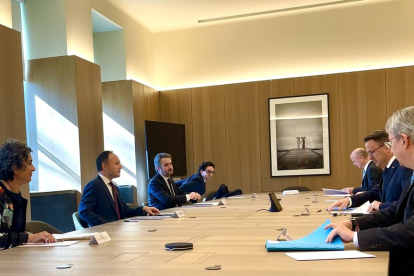 Reunió de treball de la delegació andorrana amb el primer ministre de Luxemburg