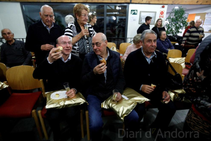 Homenatge padrins lauredians de més de 80 anys