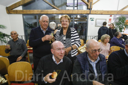 Homenatge padrins lauredians de més de 80 anys