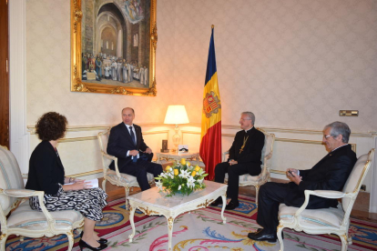 El Copríncep episcopal i Ubach amb l'ambaixador de Moldàvia