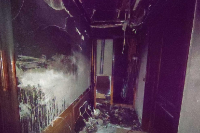Afectació de l'incendi de la galeria de serveis al bloc de pisos de Sant Julià