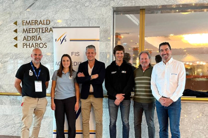 Els representants de la FAE i els d’Andorra 2029.