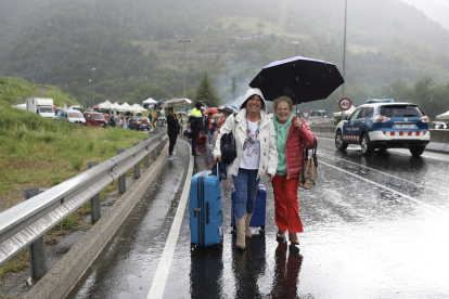 Bloqueig de l'accés a Andorra pel tancament de l'N-145 per la protesta de Revolta Pagesa