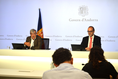 Presentació de la Universitat d’estiu i tardor.