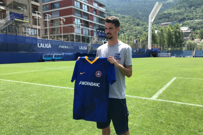 Erik Moran presentat com a nou jugador del FC Andorra