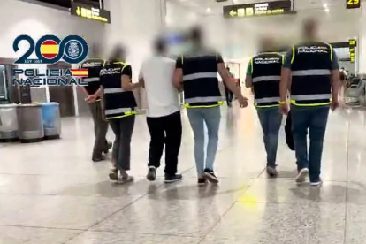 La detenció a l’aeroport de Màlaga.