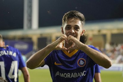 Martín celebrant el gol contra el Barça Atlètic.