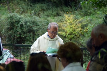 El mossèn Antoni Elvira durant el seu darrer aplec