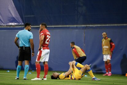 Joel Guillén va haver de deixar el terreny de joc lesionat.