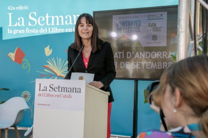 La ministra Mònica Bonell a la Setmana del llibre en català