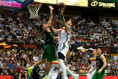 Partit entre el MoraBanc i el Baskonia