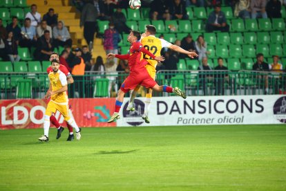 Un moment del partit contra Moldàvia