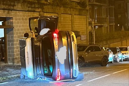 El vehicle bolcat a la carretera d'Anyós