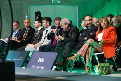 Conxita Marsol amb Jordi Alcobé, Ladislau Baró i Jordi Torres en la inauguració del City Science Summit