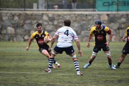 Una acció del primer partit contra el Fénix, a casa.