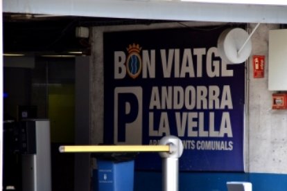 Un aparcament comunal d’Andorra la Vella.