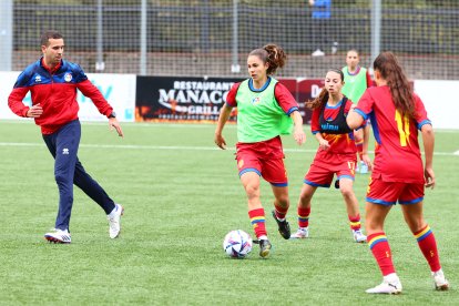 Les tricolors van entrenar ahir a la Borda Mateu.